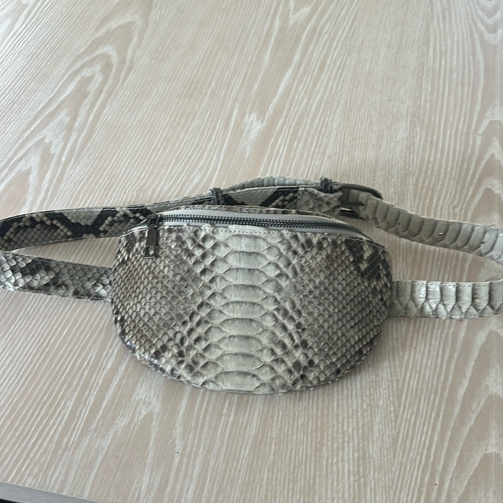 Genuine snakeskin belt bag Fanny pack crossbody